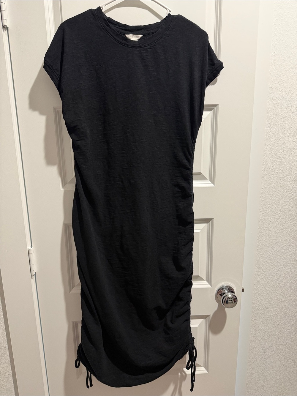 Caslon Black Ruched Side-Tie Midi Dress